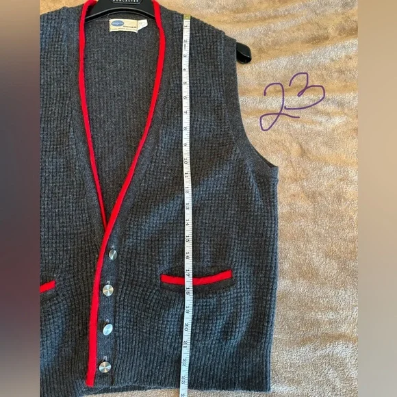 Vintage 1960’s Pilgrim Charcoal Knit Vest w/ Scarlet Trim M/LGender Neutral